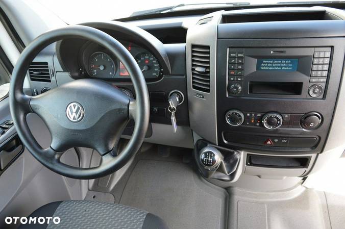 Volkswagen Crafter - 17