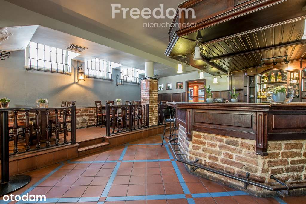 Lokal gastronomiczny na Starym Rynku w Elblągu - Pełny obrazek: 5/20