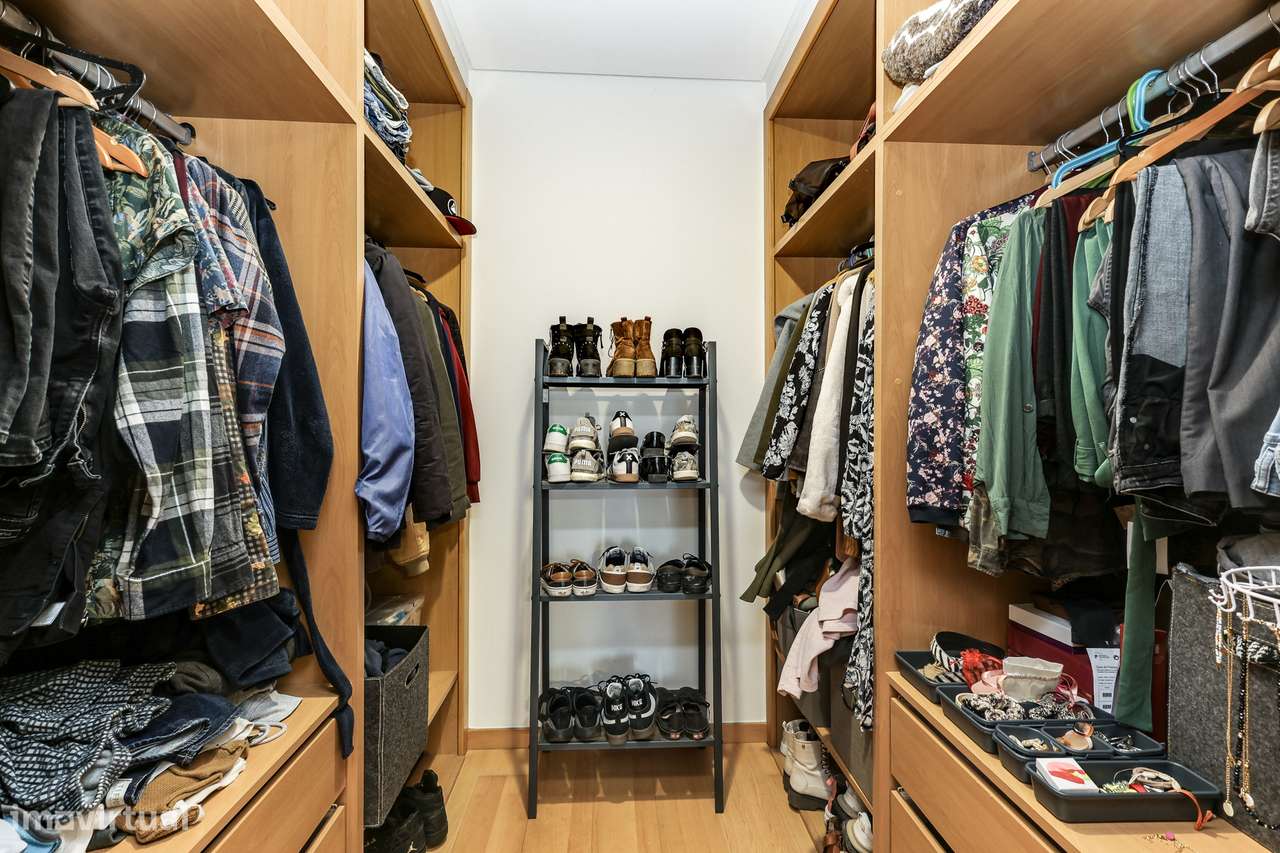 T3 em Alenquer com 2 lugares de Estacionamento-25