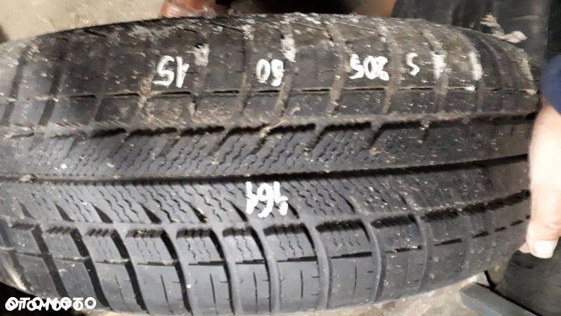 Goodyear 205/60/15 nr 461 - 1