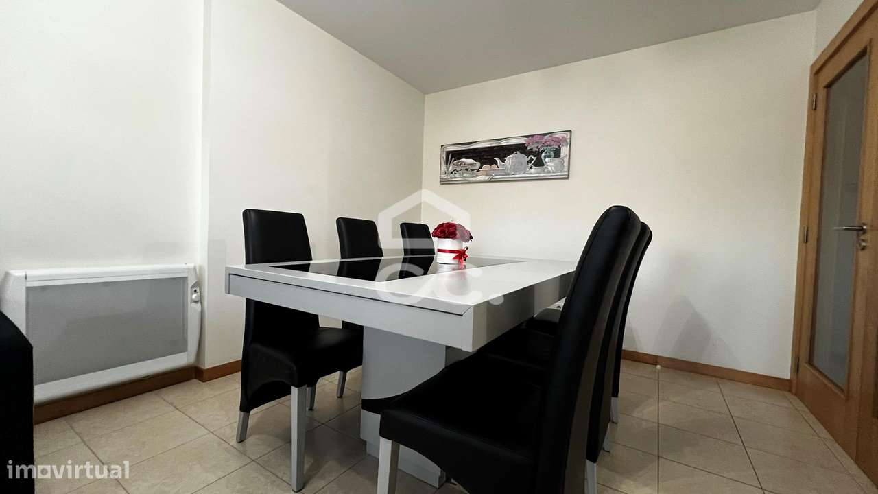 Apartamento T2, Lustosa, Lousada-3