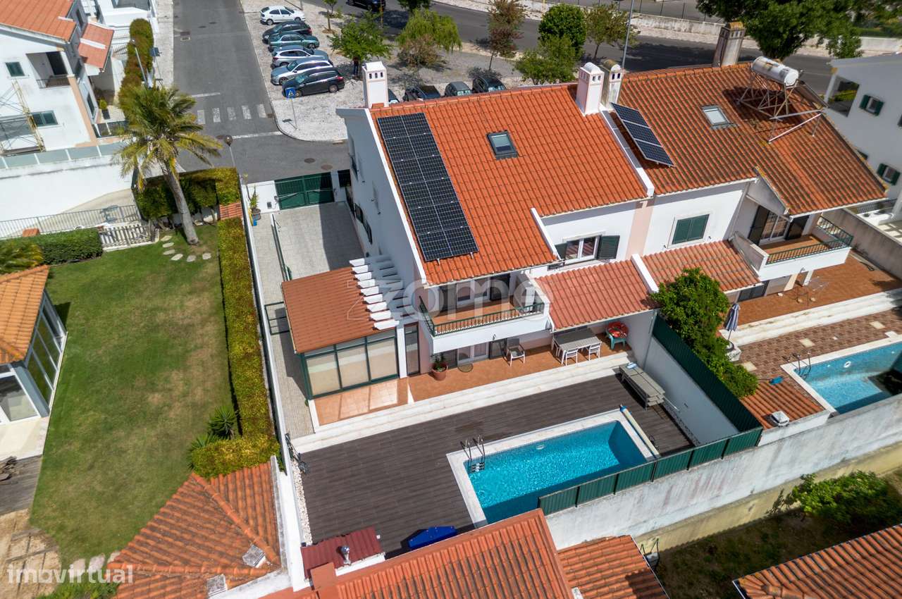 Moradia T4+1, com piscina-8
