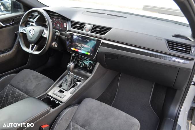 Skoda Superb 2.0 TSI DSG Sportline - 25