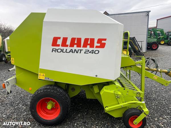 Claas Rollant 240 - 2