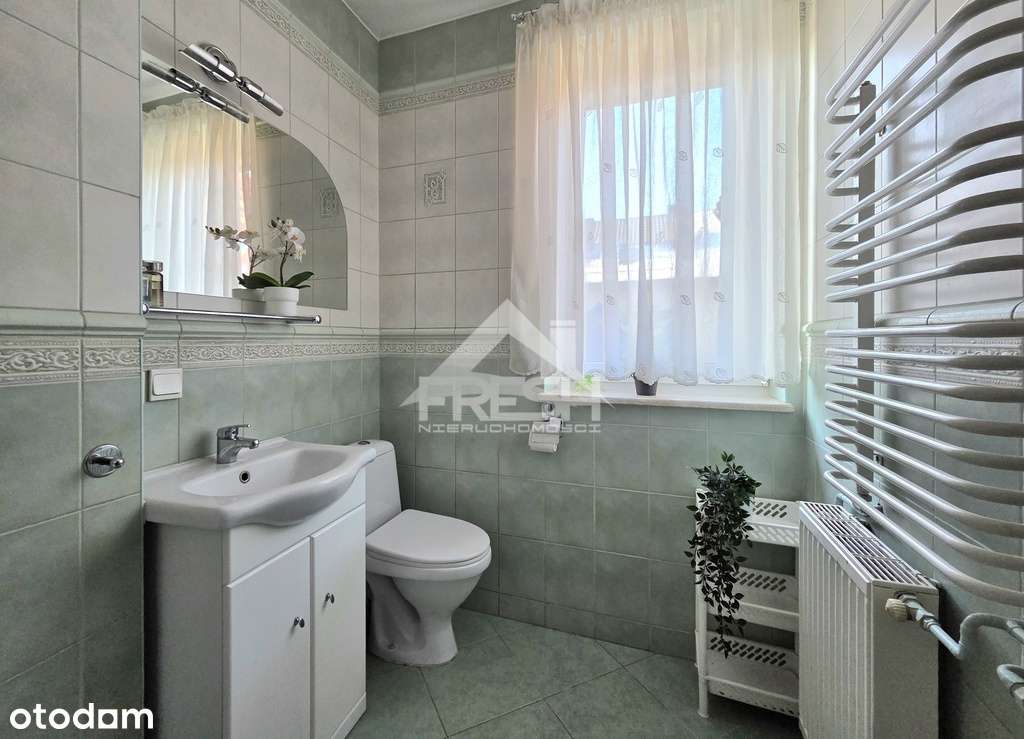 Dom skrajny w szeregu z garażem i działką-12