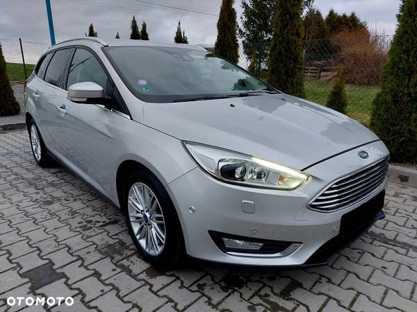 Ford Focus 1.5 EcoBoost Start-Stopp-System TITANIUM - 9