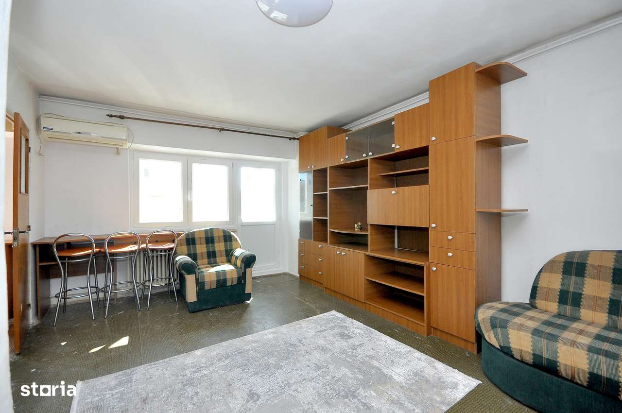 Militari Lujerului metrou garsoniera decomandata 40 mp bloc din 1989-1