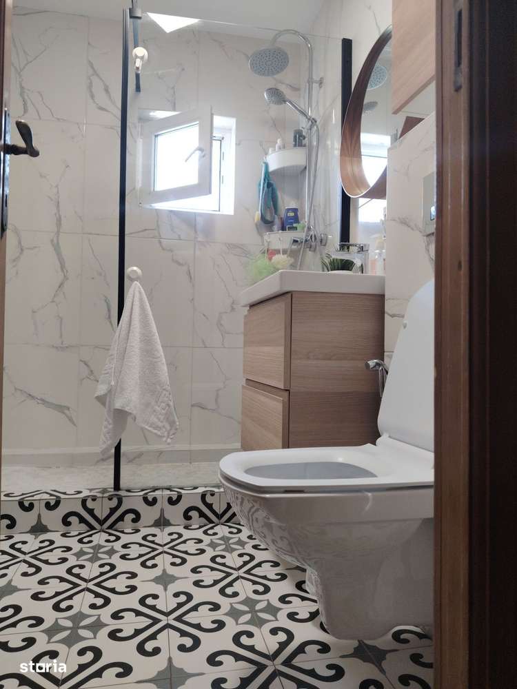 De vânzare apartament 3 camere decomandat Cartier Obor-7