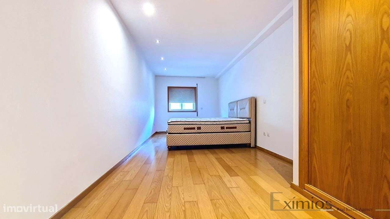 Apartamento T2 com garagem, na Póvoa de Varzim-14