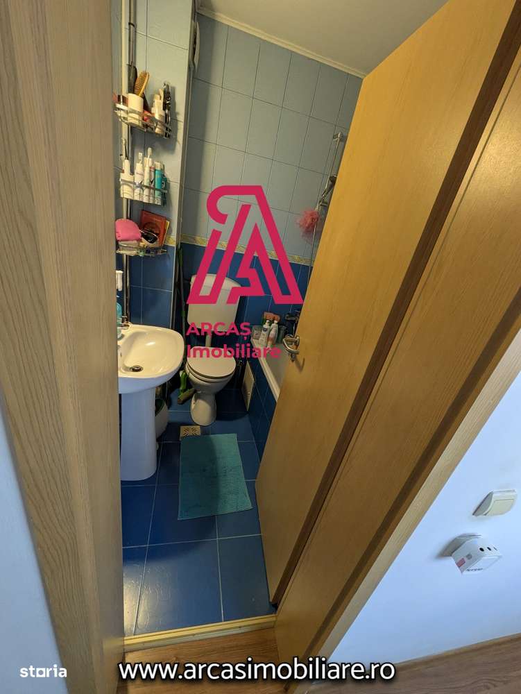Apartament de vanzare la vila 2 camere, 67 mp utili-Cartier Lazaret!-8