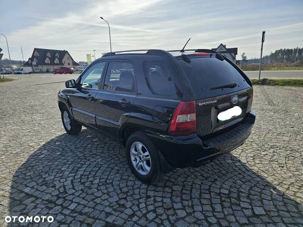 Kia Sportage 2.0 CRDi Tour + - 5