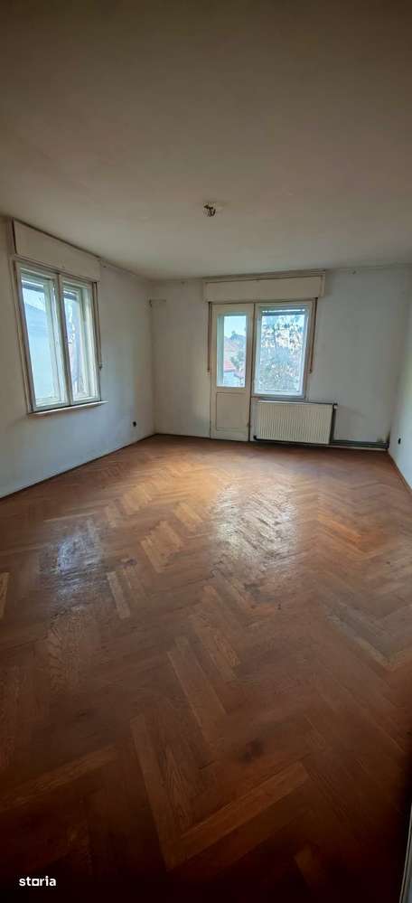 Vila + teren 1053 mp. zona Aurel Vlaicu-5