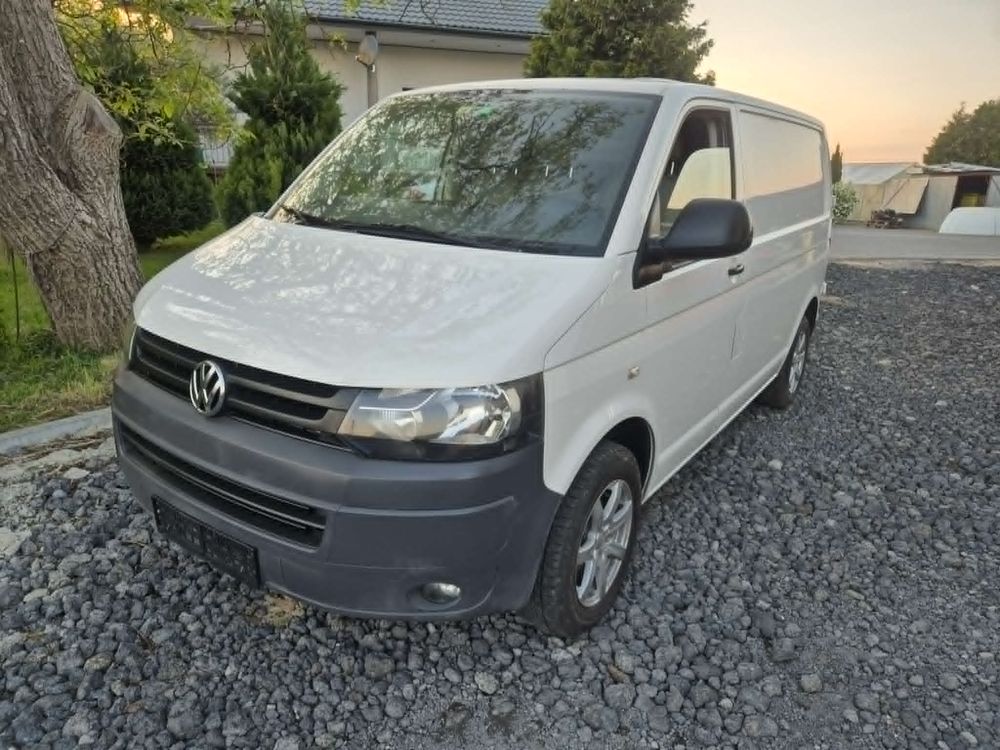 Volkswagen Transporter T5 L1H1 4Motion 2013