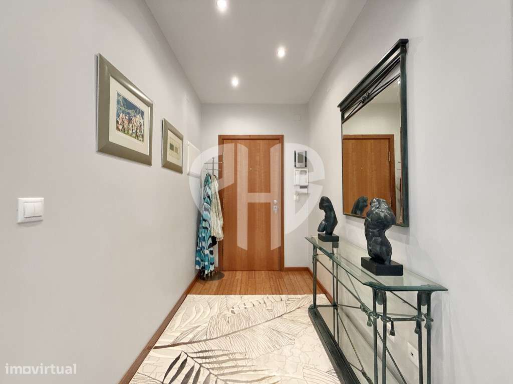Apartamento T3+1 Duplex C/Terraço 250m2 // Condominio-15
