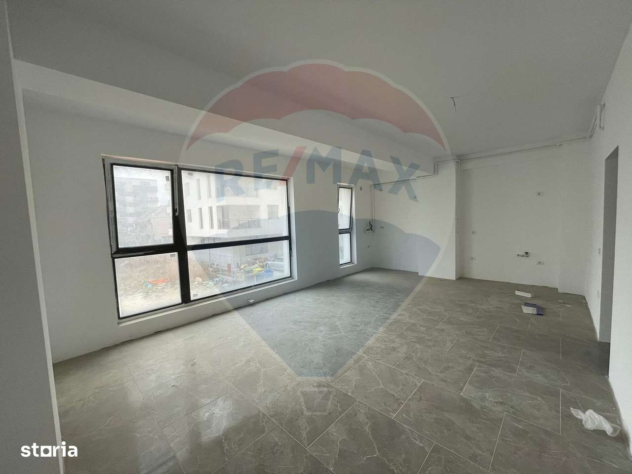 Apartament 2 camere de vanzare in Mamaia Nord-1