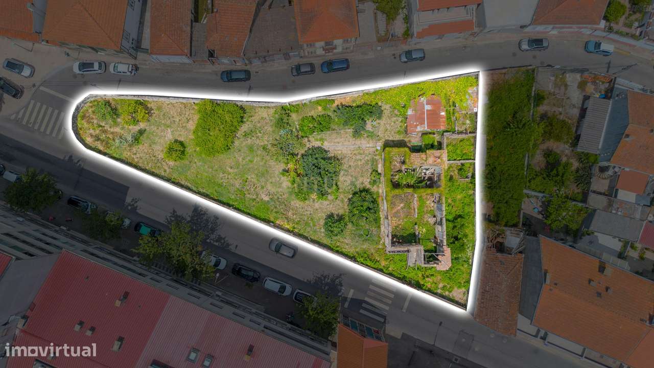 Terreno para Construção (1.367 m²) ao Centro de São Mamede e Hospital-1