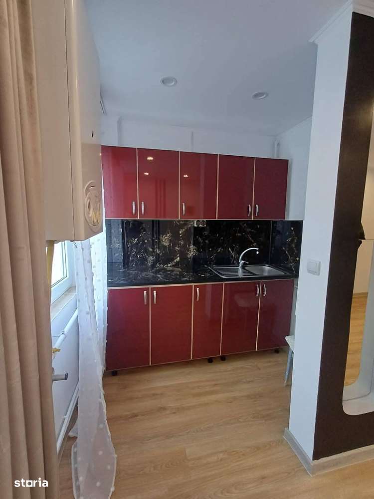 De vanzare garsoniera cf2, renovată complet, izolată 23.500 euro-2