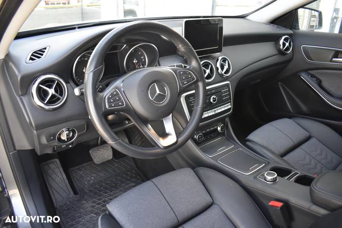 Mercedes-Benz GLA 200 d 4MATIC Aut. - 30