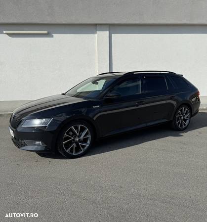 Skoda Superb Combi 2.0 TDI DSG 4X4 Sportline - 2