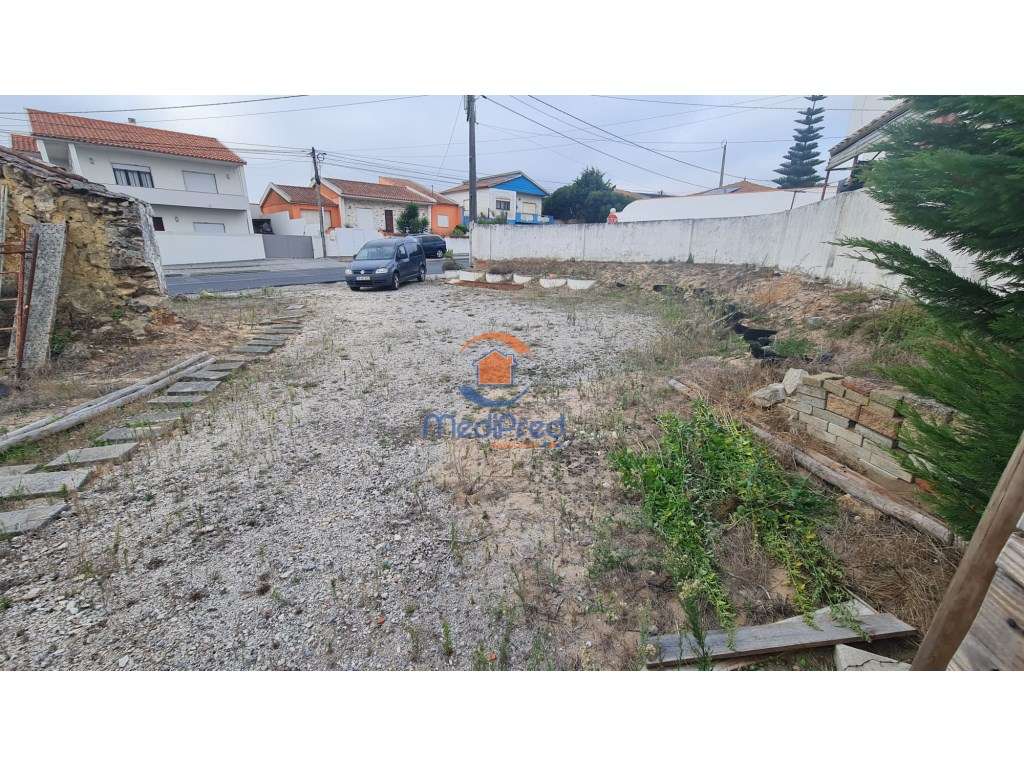 Moradia T2 com 500 m2 de terreno | Póvoa de Penafirme, Torres Vedras-15