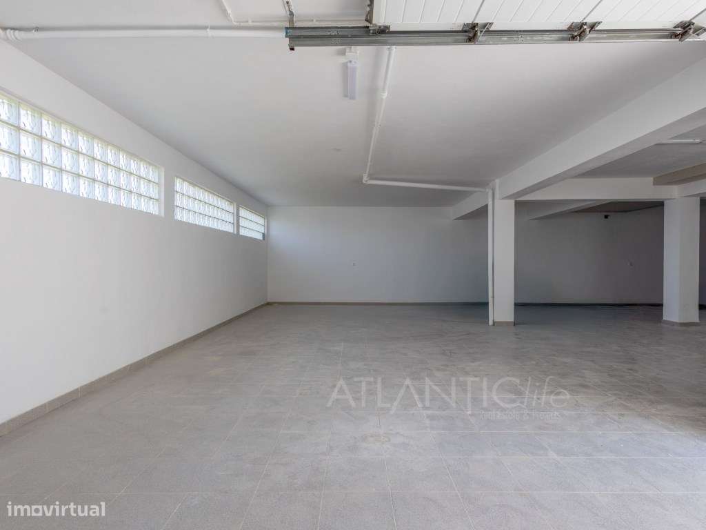 Moradia T3 Amadora com Excelentes Áreas e Espaço Exterior-28