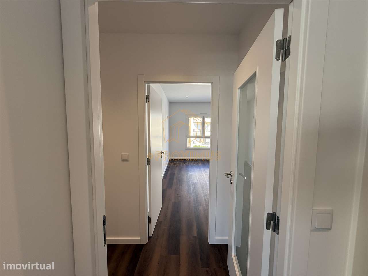 Apartamento T3 novo c/ garagem e terraço– Tavarede-24