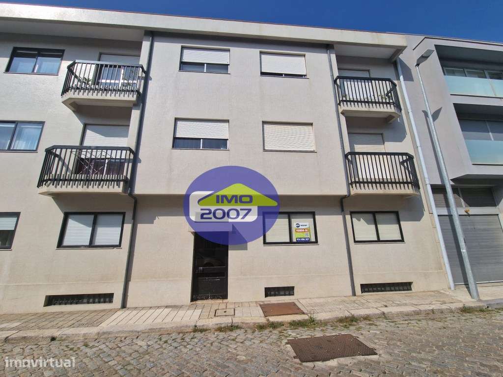 Apartamento T2 com terraço em Pinheiro Manso - Grande imagem: 2/25