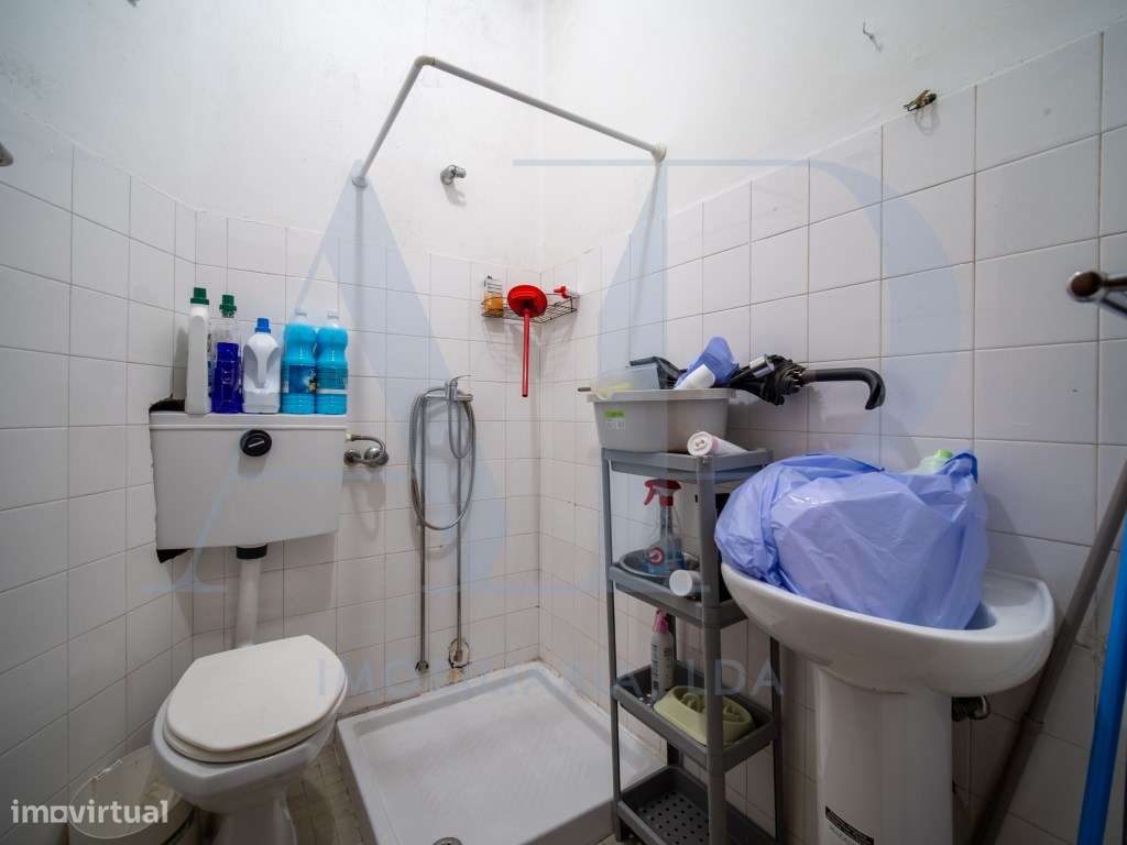 Apartamento T3+1 na Av. Londres-5