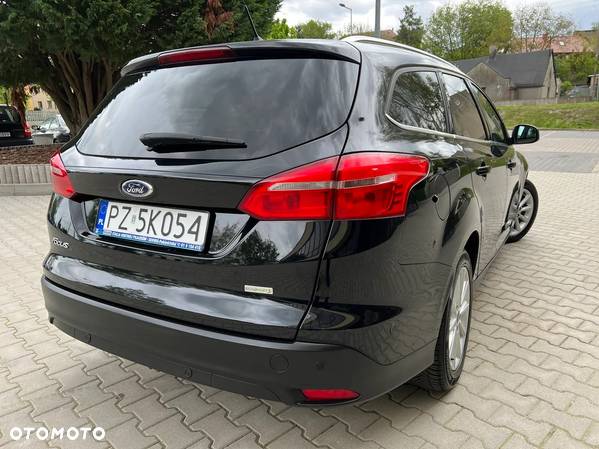 Ford Focus 1.0 EcoBoost Titanium - 9