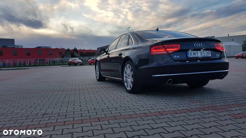 Audi A8 4.2 TDI Quattro - 9