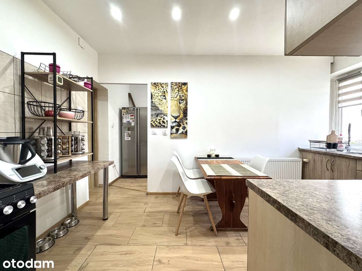 2 - pokojowe mieszkanie w Oleśnicy z dużą piwnicą!-12