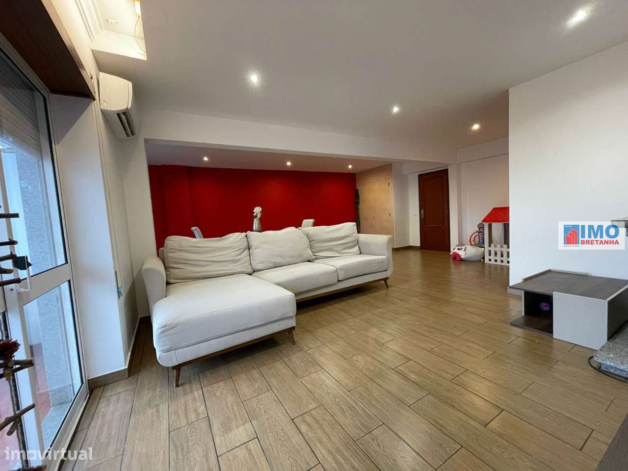 EXCLUSIVO T4 Transformado em T3 - centro de Castelo Branco - Grande imagem: 2/21