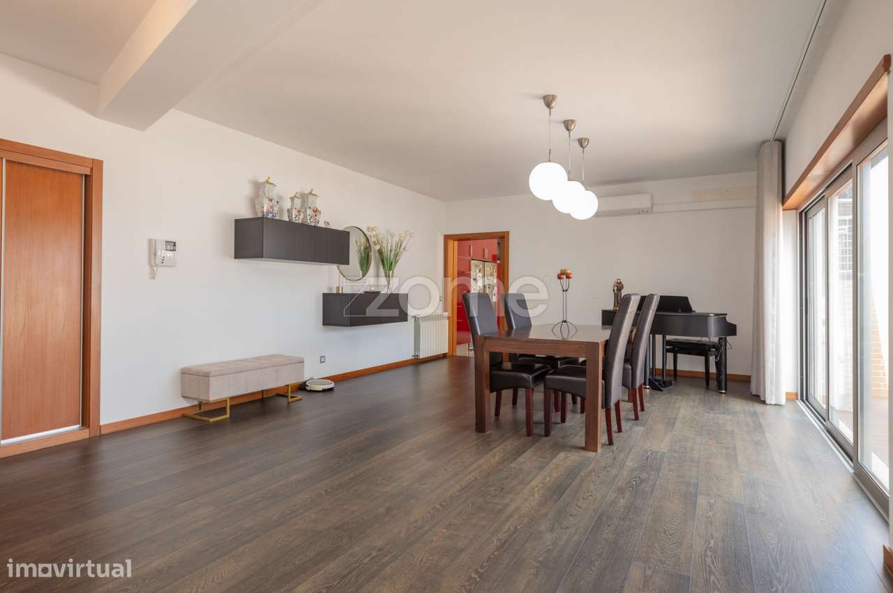 Moradia Moderna em Taveiro, Coimbra com Vistas Desafogadas-14