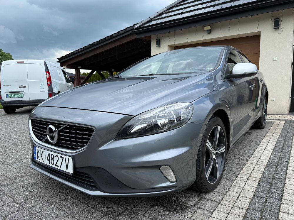 Volvo V40 II D3 Geartronic RDesign 2016