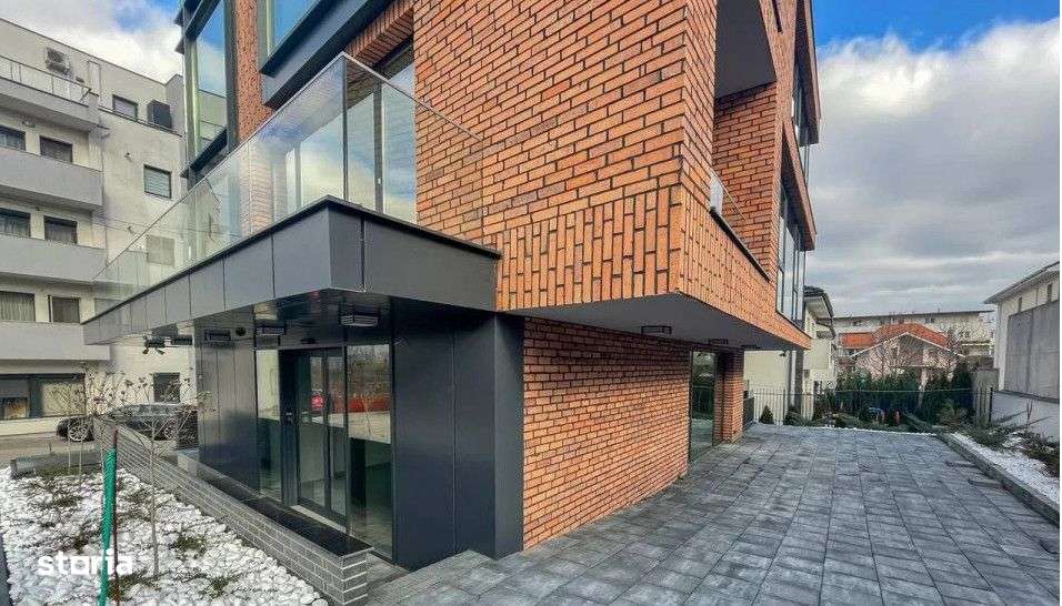 Cladire de birouri/clinica medical/ 500 mp utili zona Europa - Imagine principală: 3/13