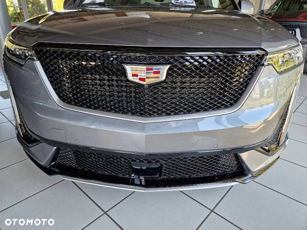 Cadillac XT6 - 6