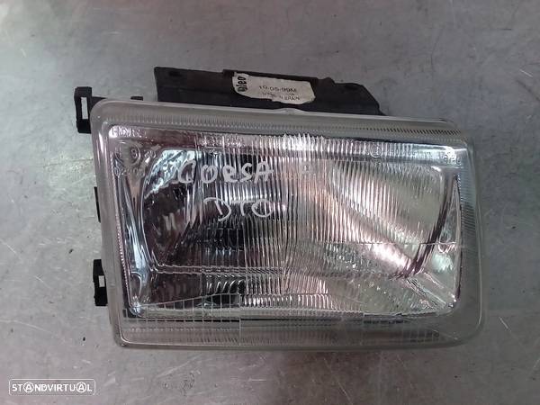 ÓTICA / FAROL OPEL CORSA A - 2a FASE - DIREITO / ESQUERDO - 1