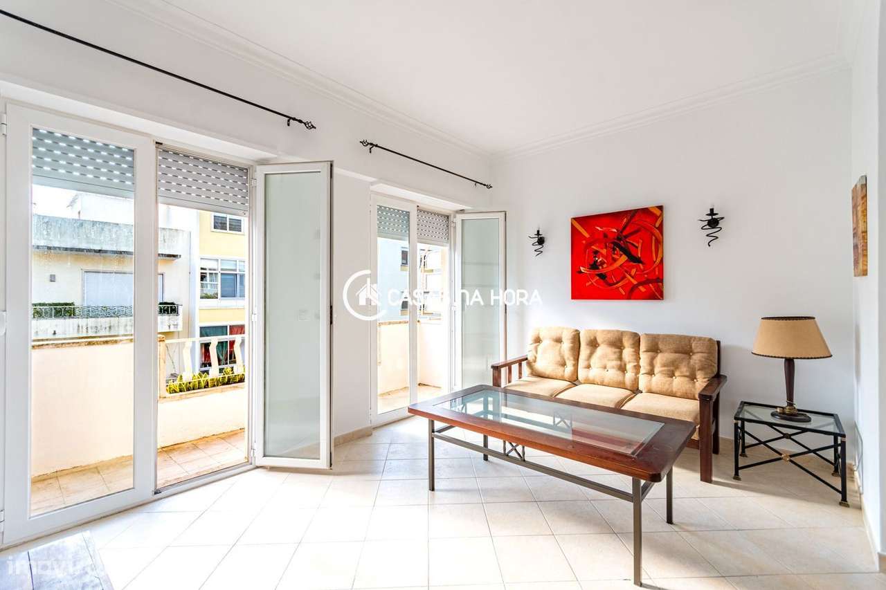 T1 mobilado no centro de Algés, na Rua Eduardo Augusto Pedroso - Grande imagem: 2/21