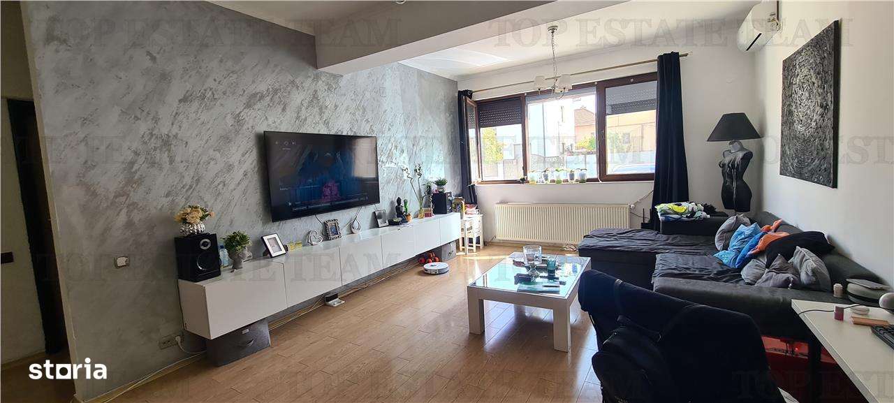 Vanzare, apartament 2 camere, parter pretabil cabinet-0