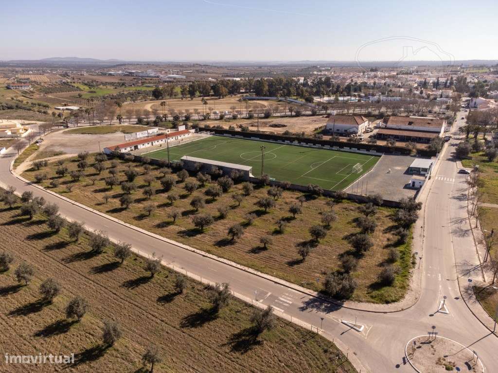 Negociável | Terreno Urbano em Reguengos de Monsaraz-16