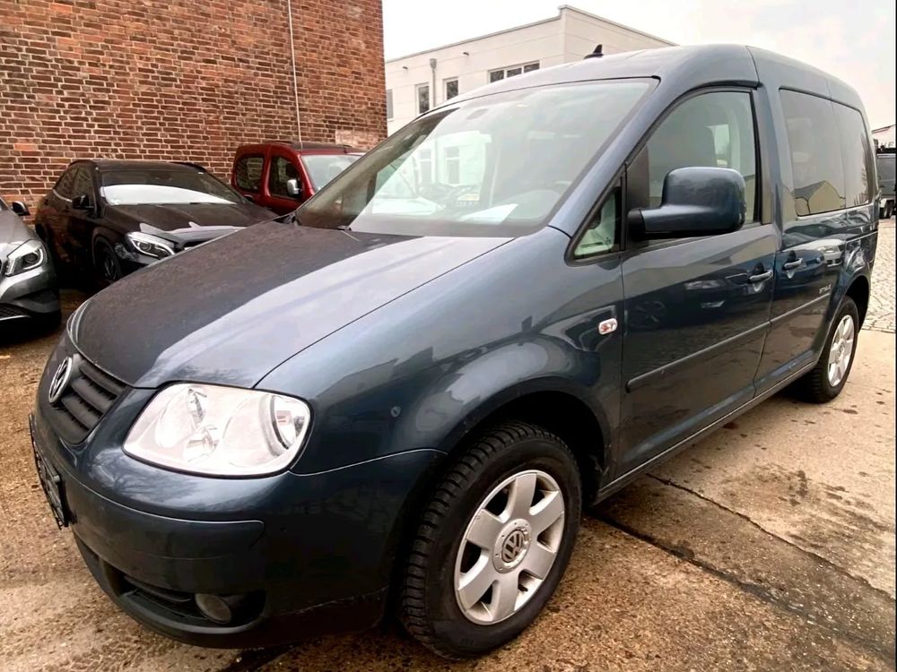 Volkswagen Caddy 1.9 DPF Life Style (7-Si.) 2010