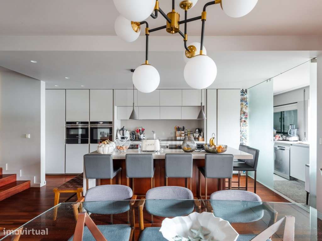 Apartamento T4 mobilado, venda nos Pinhais da Foz - Grande imagem: 3/20