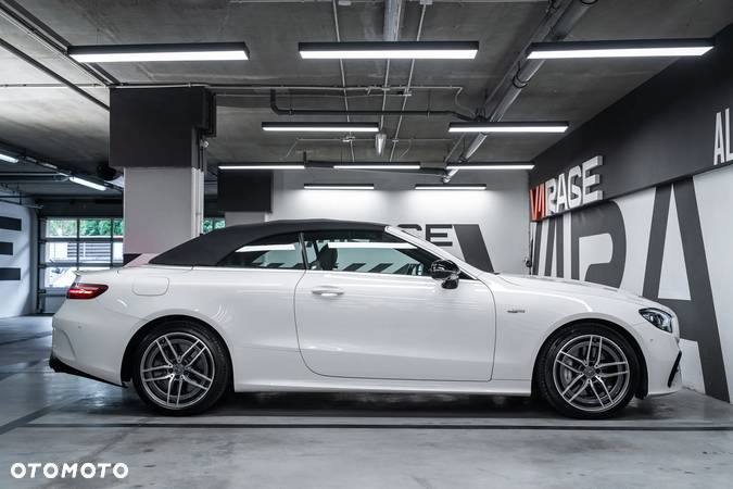 Mercedes-Benz Klasa E AMG 53 4Matic Cabrio AMG Speedshift 9G-TRONIC - 8