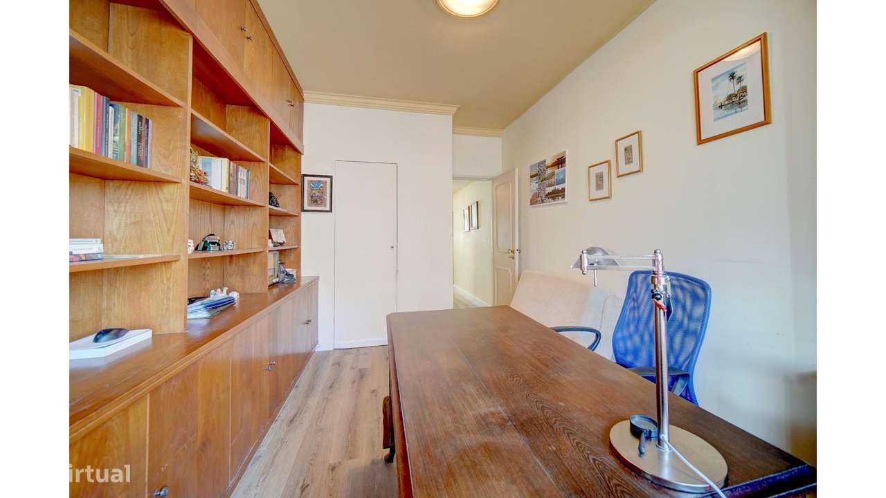 Apartamento T4 em Lisboa-22