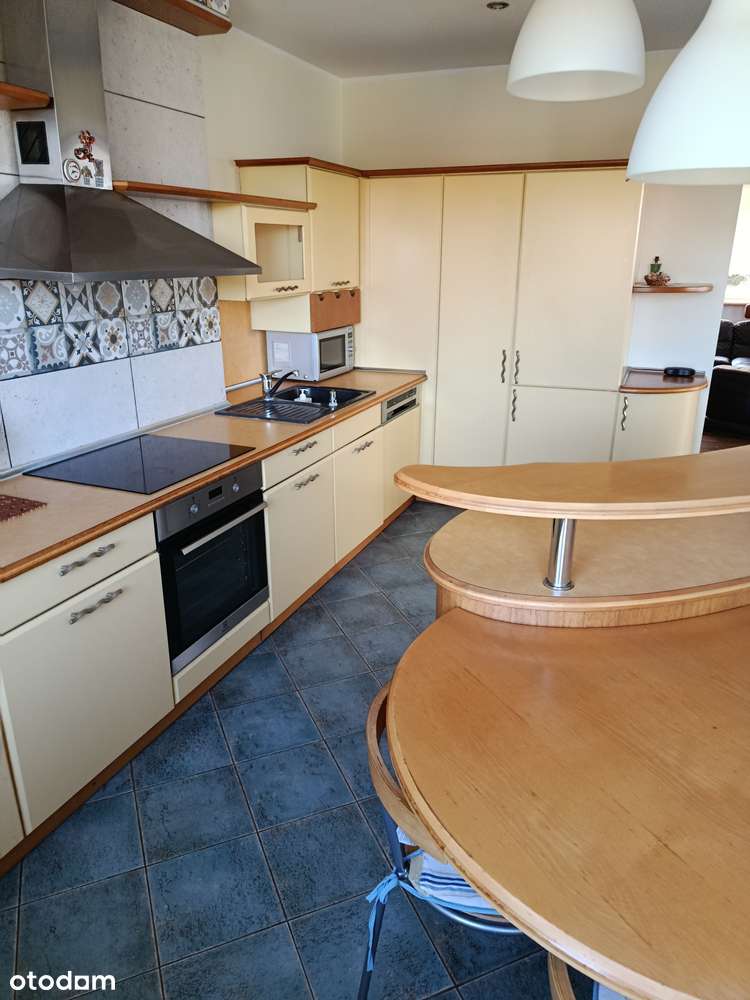 Dom do zamieszkania z całym wyposażeniem - Pełny obrazek: 2/20