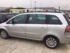 Dezmembrez Opel Zafira 1,9 CDTI - 3