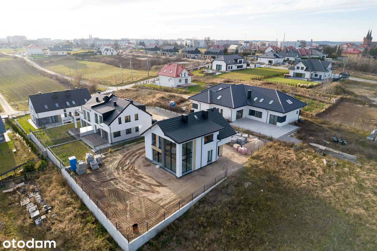 Wyjątkowa nieruchomość w świetnej lokalizacji ul. Wąska Łomża. - Pełny obrazek: 4/13