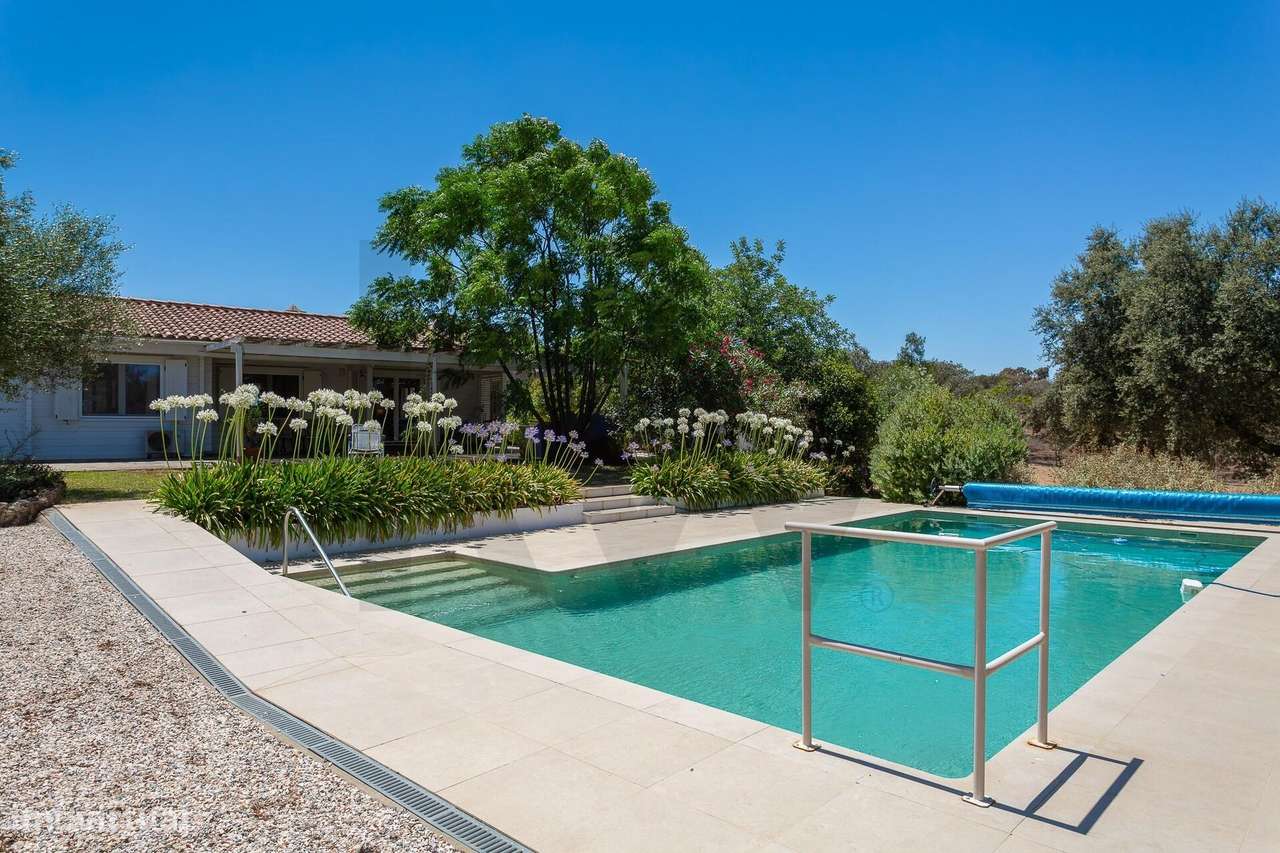 Moradia T2 auto-sustentável em terreno 4,3 ha em Terena – Alandroal - Grande imagem: 2/60