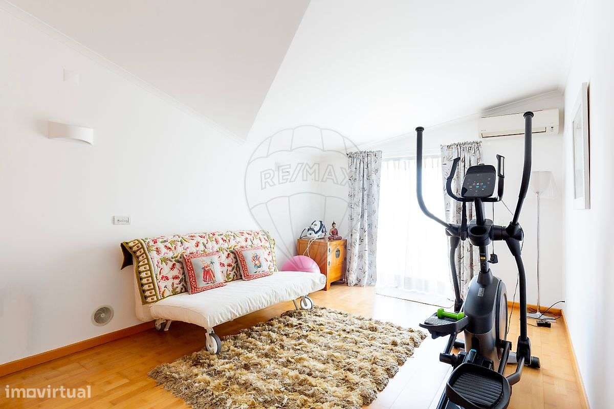 Apartamento T5 para venda-36