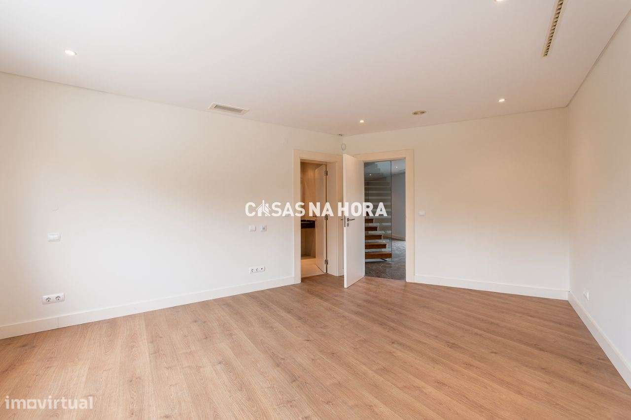 Moradia T4 no Belas Clube de Campo-22